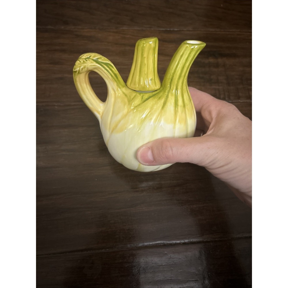 Anthropologie NWT Damson Madder Stoneware Fennel Creamer